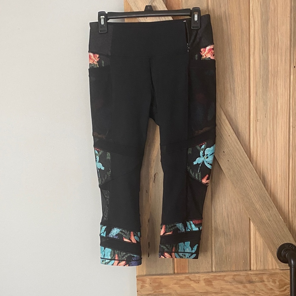 Floral Black Leggings